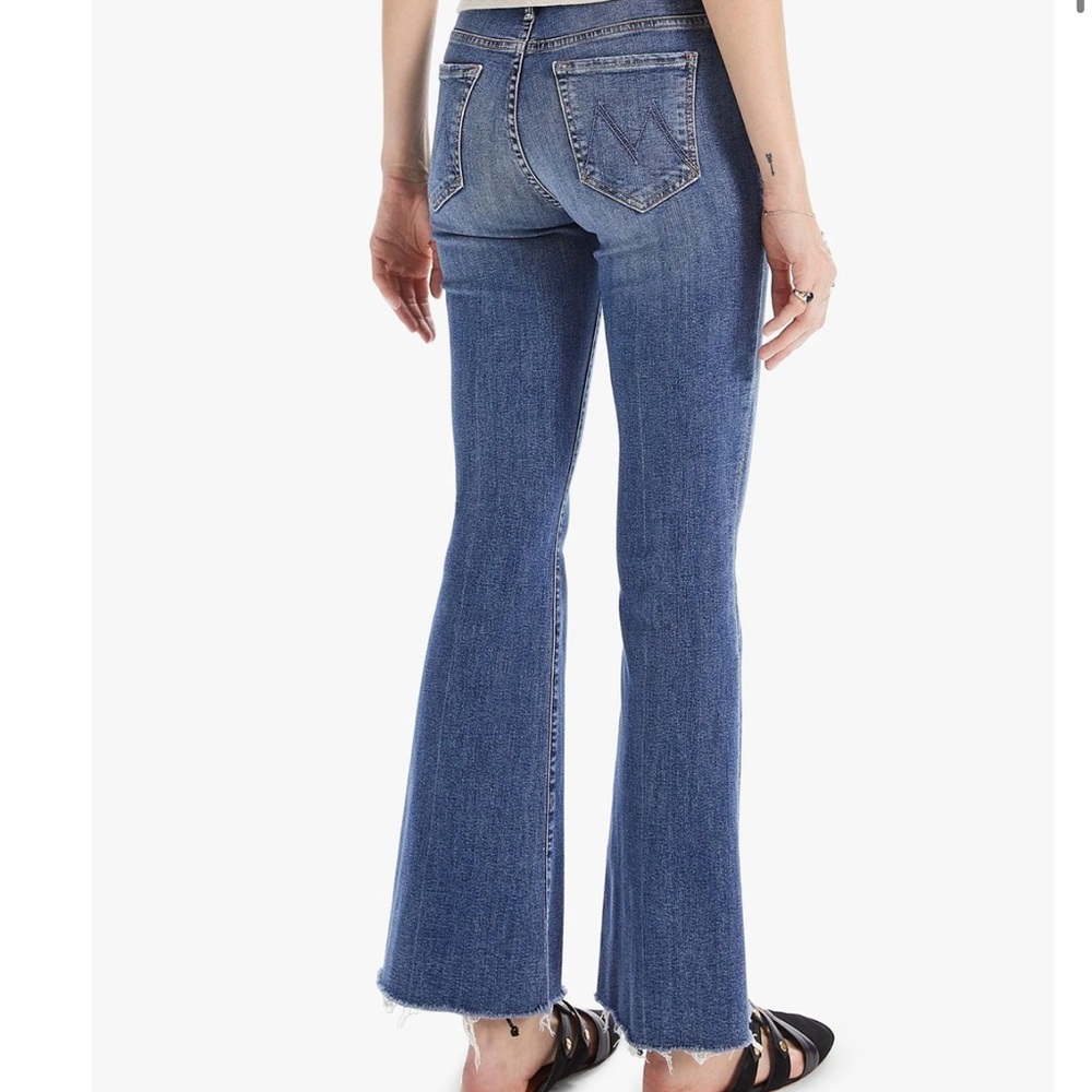 Mother denim weekender fray size 28, 30in inseam